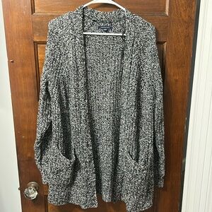 American Eagle Cardigan